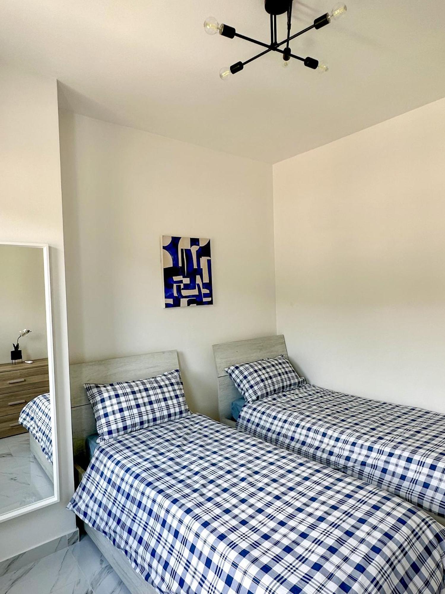 Apartament Casa La Rosa Lesa Zewnętrze zdjęcie