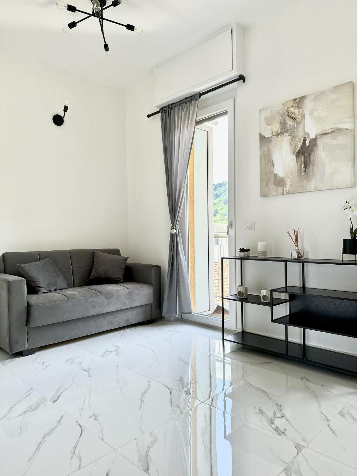 Apartament Casa La Rosa Lesa Zewnętrze zdjęcie